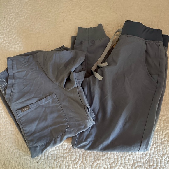 Figs - Picture 1 of 3